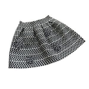 kidpik Girls Skirt Size Small 7 8 Black White Houndstooth Flowers Elastic NEW
